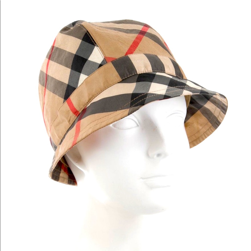 Burberry hat